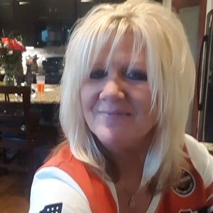 Meet your Posher, Gina